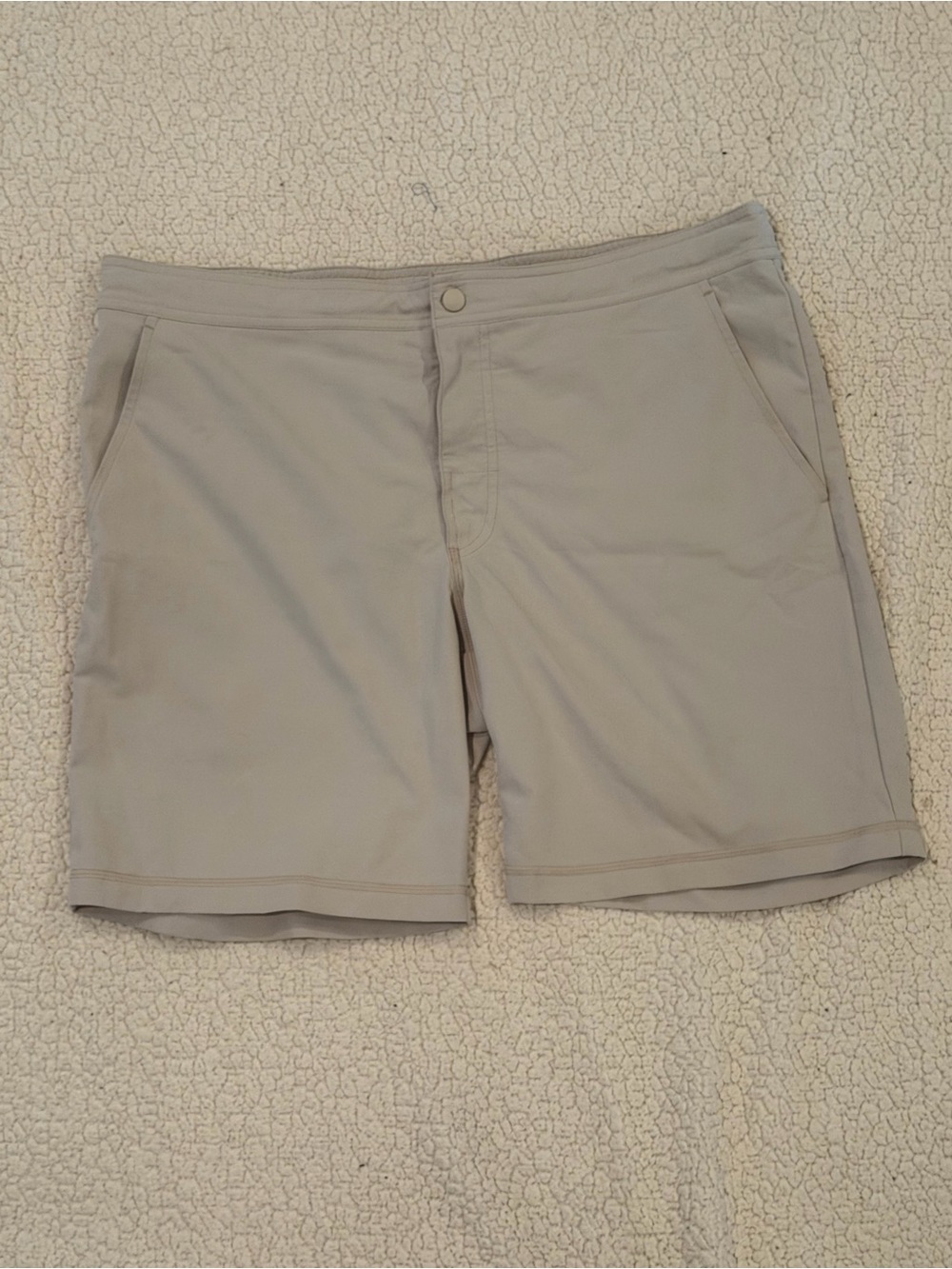 Cremieux Performance Men's Shorts Color Light Khaki Size 36